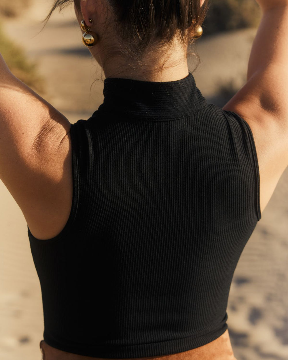 Body noir col montant